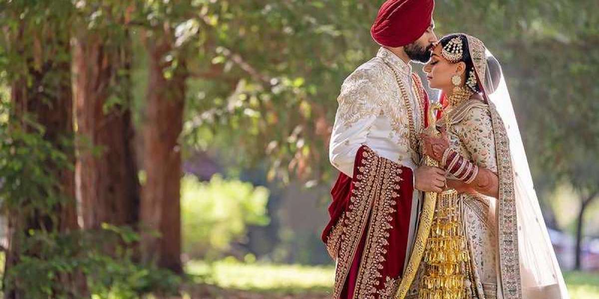 Find Sikh brides grooms on Sikh Matrimonial